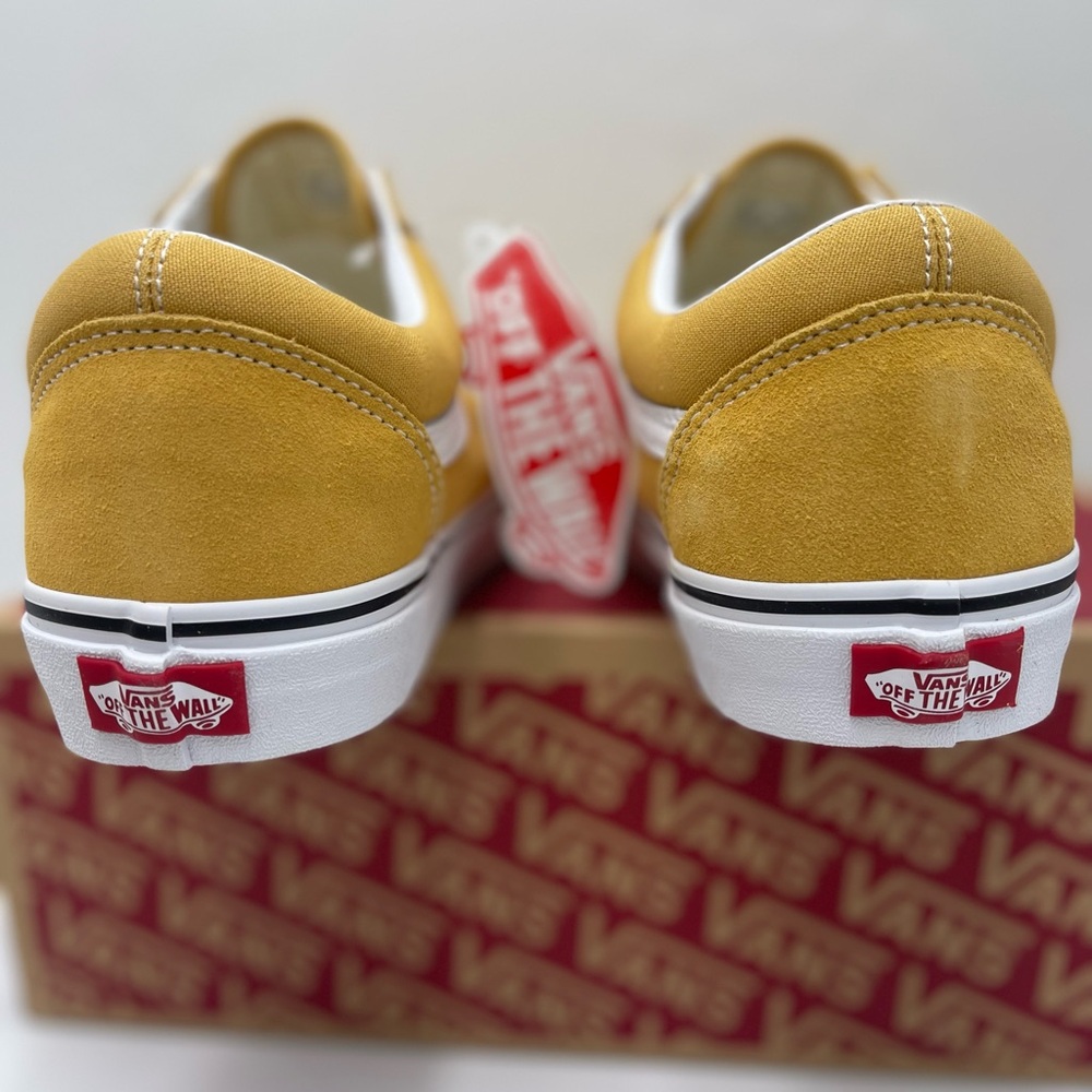 Vans WMNS Old Skool
Ochre/True White
VN0A38G1QA0 - Picture 6 of 16
